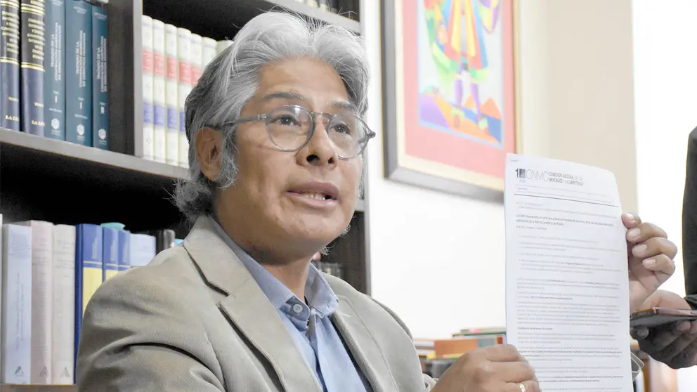 El ex procurador del Estado, Wilfredo Chávez, en conferencia de prensa./ APG