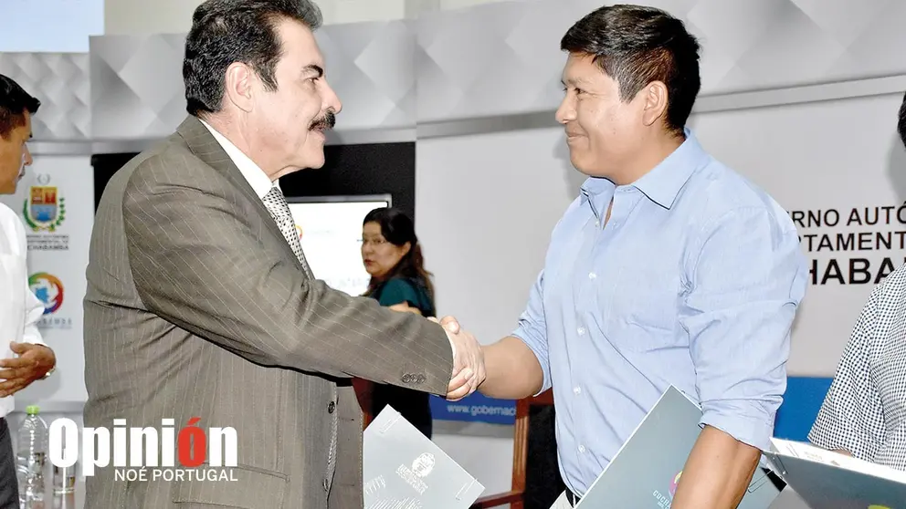 El acto de firma de conciliaci&oacute;n del proceso voluntario de delimitaci&oacute;n territorial entre Santiv&aacute;&ntilde;ez y Cochabamba, este 26 de septiembre./ NO&Eacute; PORTUGAL