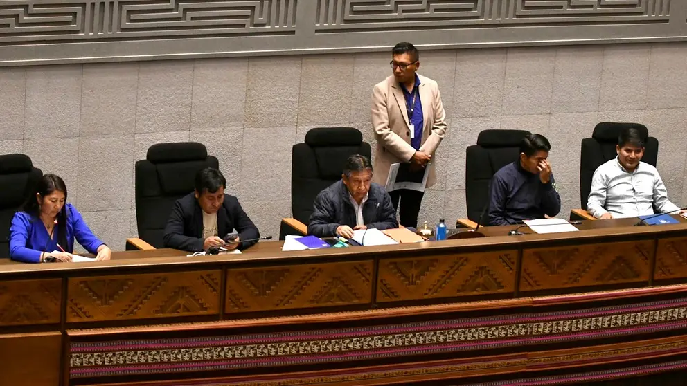 Inicia la sesión de la ALP sobre elección de nuevo Fiscal General./ APG