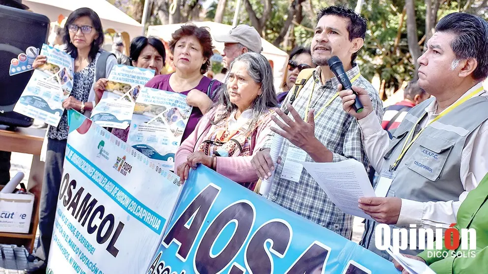 Miembros de operadoras de agua potable del Eje Metropolitano, este 23 de octubre./ DICO SOL&Iacute;S