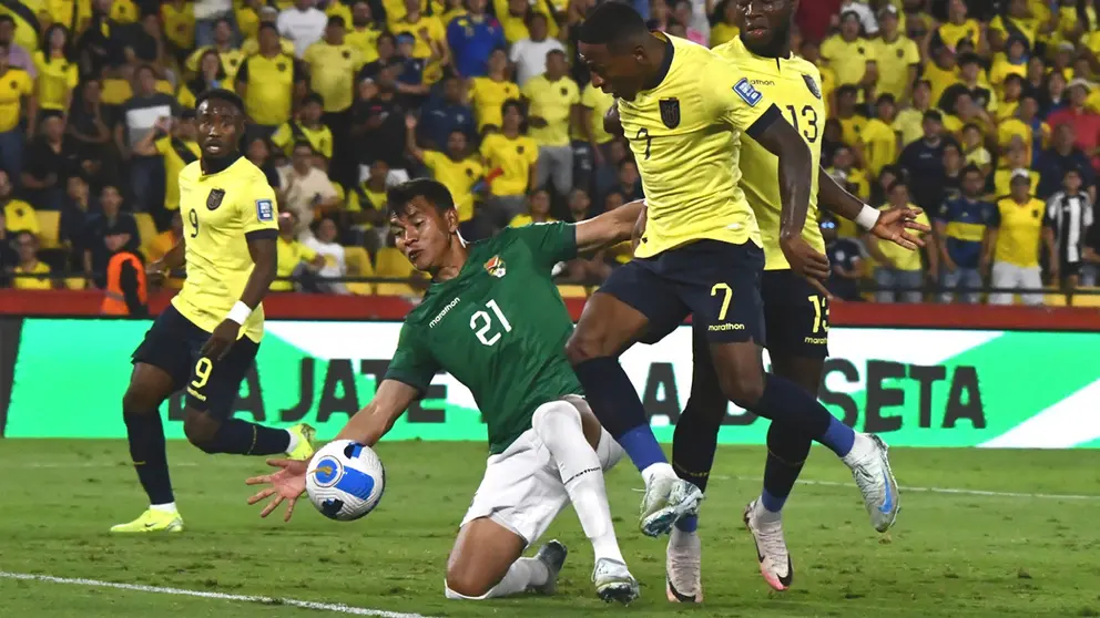 El jugador Jos&eacute; Sagredo, en la jugada de la expulsi&oacute;n. APG
