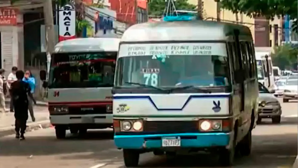 Imagen referencial del transporte en Santa Cruz. TOMADA DE URGENTE