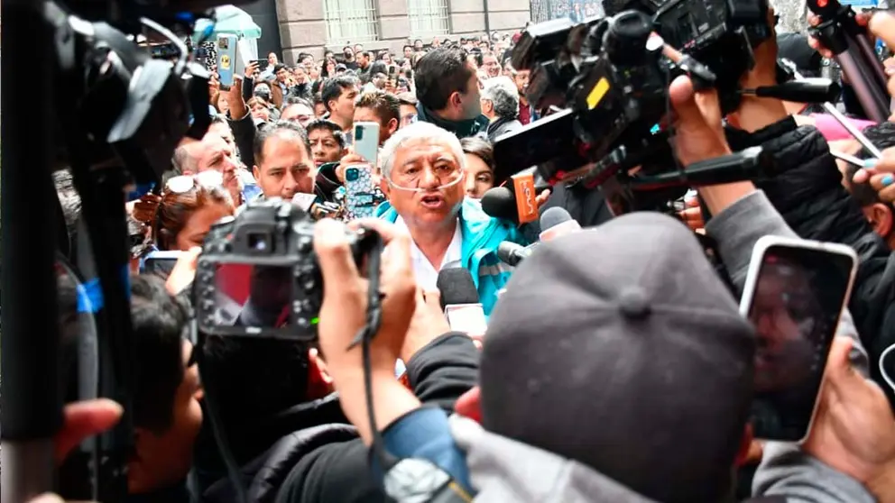 El alcalde de La Paz Iv&aacute;n Arias antes de ingresar a la Fiscal&iacute;a. APG