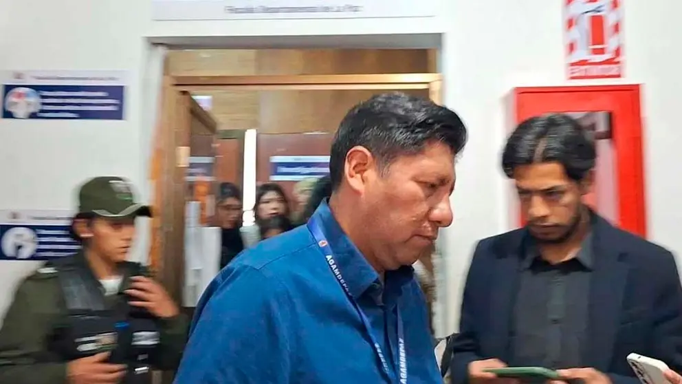 Foto archivo cuando el Alcalde fue a declarar como testigo/Erbol.