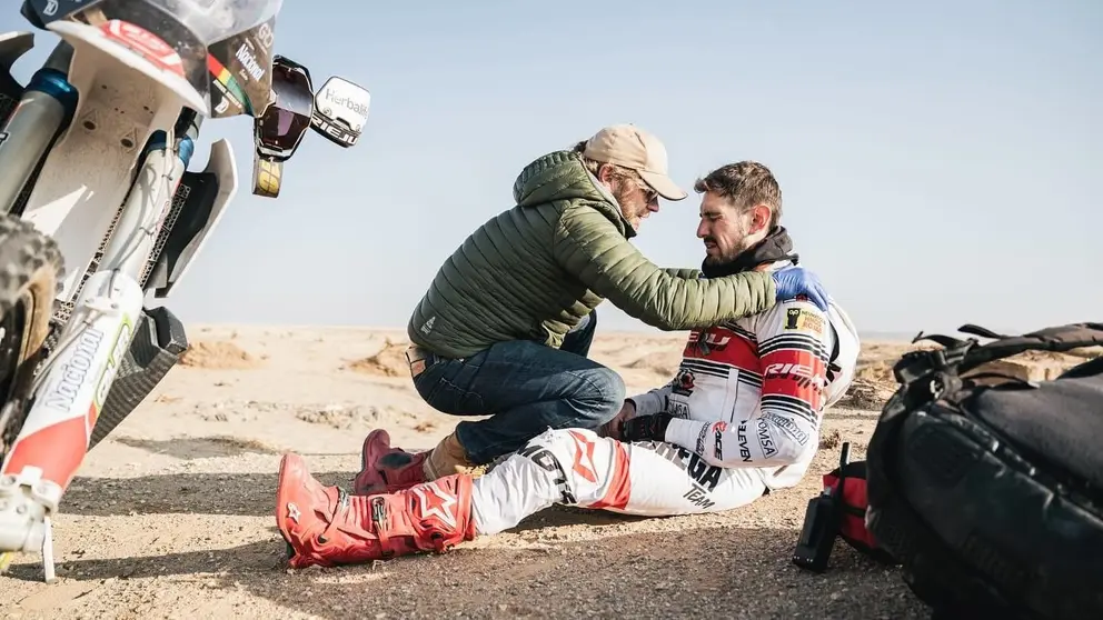Daniel Nosiglia deja el Dakar tras una ca&iacute;da. DANIEL NOSIGLIA.