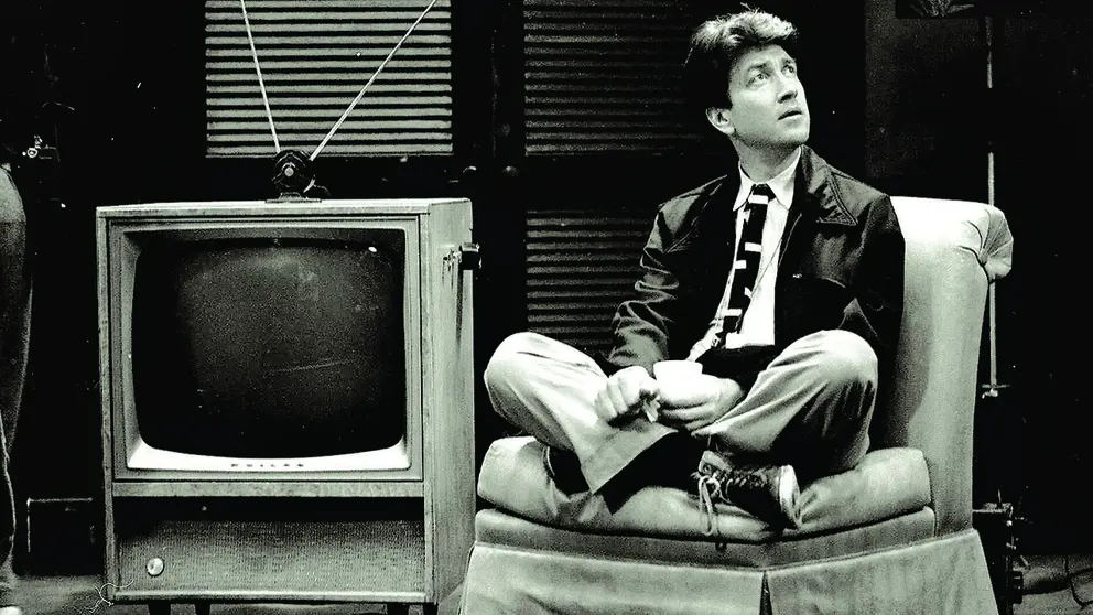 David Lynch (1946-2025), cineasta y artista estadounidense, creador de culto y autor de películas esenciales.