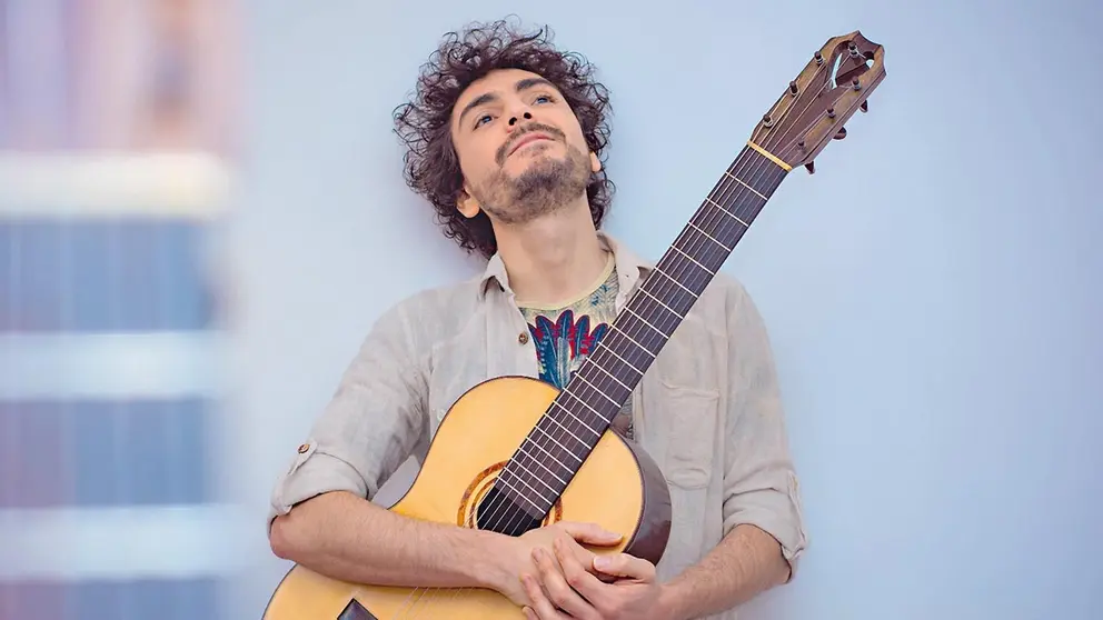 El guitarrista argentino Sergio &Aacute;balos./ CORTES&Iacute;A