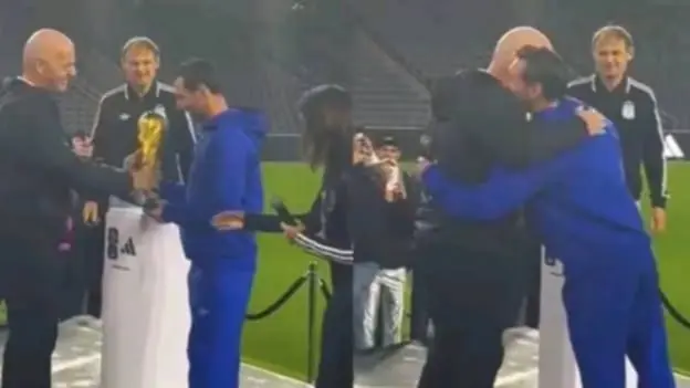 Gianni Infantino y Lionel Messi se reencontraron en acto privado. WPM.