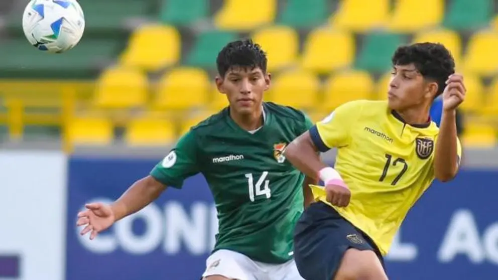 La Selección boliviana Sub-17 perdió con Ecuador./ OXIGENO.BO