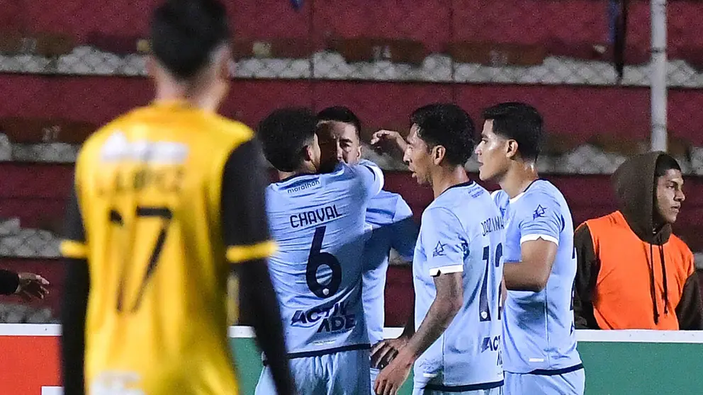 Una acci&oacute;n del partido disputado ayer en La Paz. APG