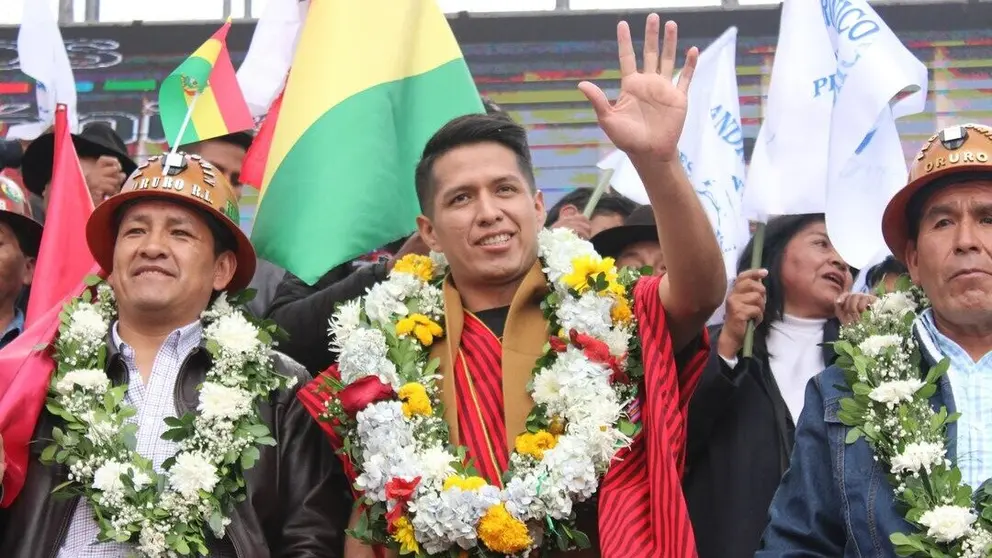 Andr&oacute;nico Rodr&iacute;guez, en un acto masivo de proclamaci&oacute;n de Oruro./ APG