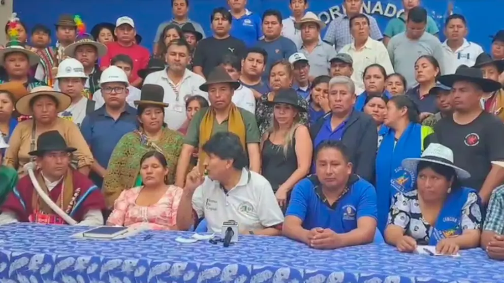 Conferencia de prensa de Evo Morales y sus seguidores. RKC