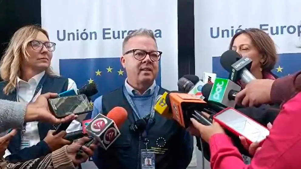 Alexander Gray, jefe adjunto de la misi&oacute;n de observaci&oacute;n de la UE. ERBOL
