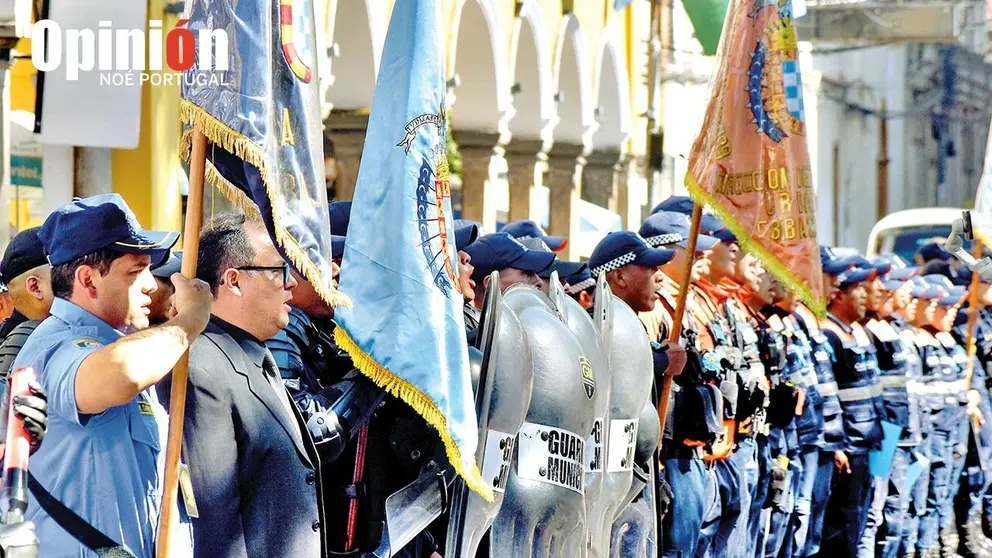 Parte del personal de la Guardia Municipal, durante el acto de este 23 de septiembre./ NO&Eacute; PORTUGAL