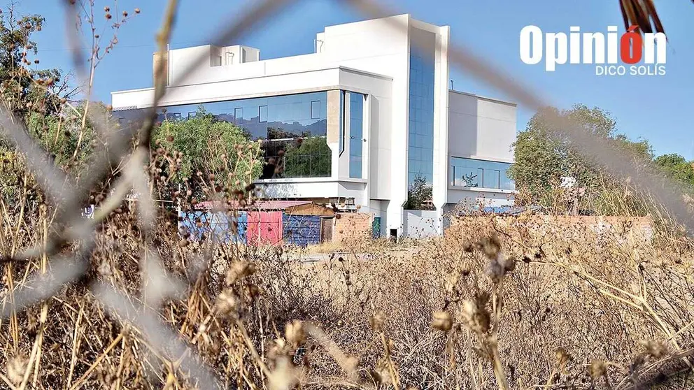 El sector donde debieran avanzar las obras de la Unidad de Radioterapia, en el ex Hip&oacute;dromo, este 24 de septiembre./ DICO SOL&Iacute;S
