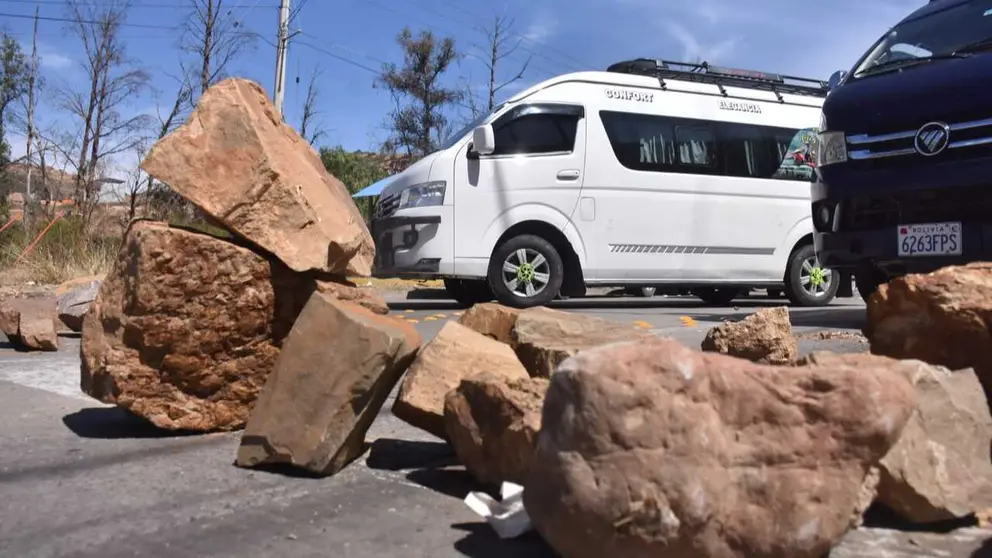 Bloqueo del Transporte Libre en Cochabamba. DICO SOL&Iacute;S