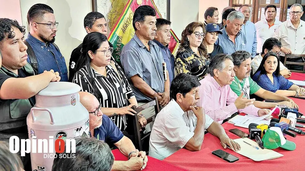 El encuentro de representantes de la Asociaci&oacute;n Multisectorial Productiva del Departamento, este 27 de octubre./ DICO SOL&Iacute;S