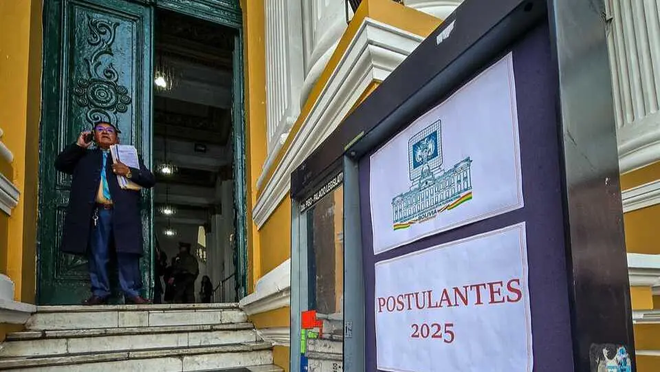 Postulaci&oacute;n a Vocales del TSE. SENADO