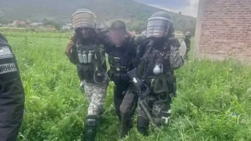 El subteniente Joaqu&iacute;n Castell&oacute;n, durante su evacuaci&oacute;n de Cotapachi. RRSS