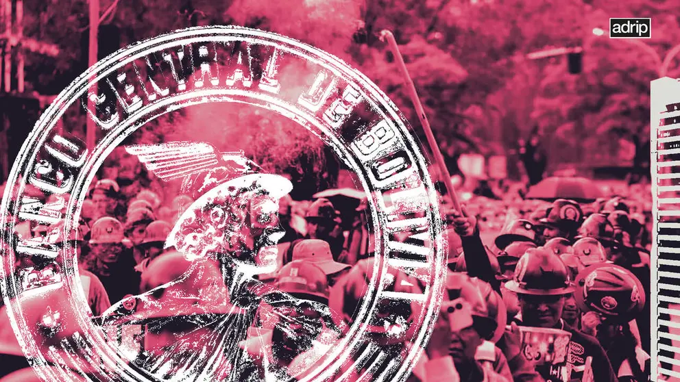 Foto referencial sobre el cuestionado decreto 5503 y las protestas de la COB, en rechazo a la misma. COMPOSICI&Oacute;N ADRIANO LENAZ