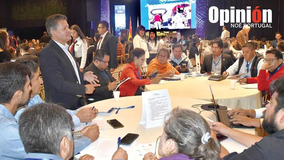 Participantes de la &lsquo;I Cumbre Pro Agenda Regional Cochabamba 2026-2050&rsquo;, este 12 de enero de 2026./ NO&Eacute; PORTUGAL