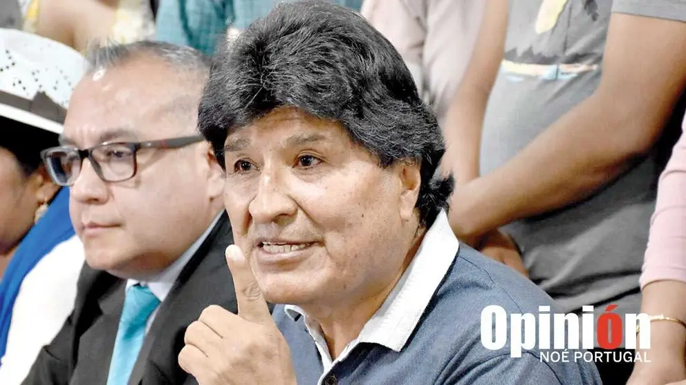 El expresidente Evo Morales (c) en una imagen de archivo. OPINI&Oacute;N