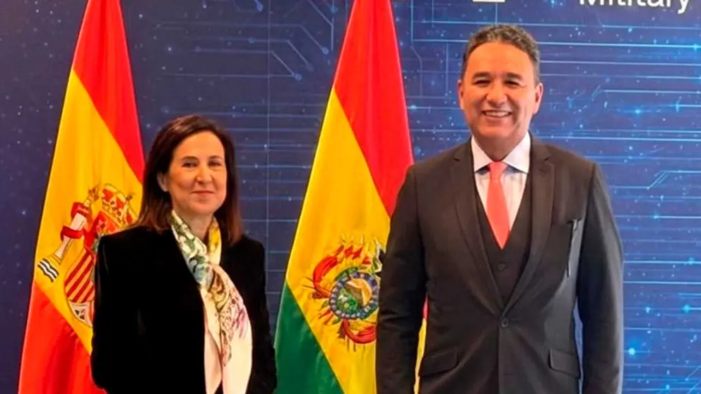 Autoridades de Espa&ntilde;a y Bolivia sostuvieron una reuni&oacute;n, en las pasadas horas. MINISTERIO DE DEFENSA
