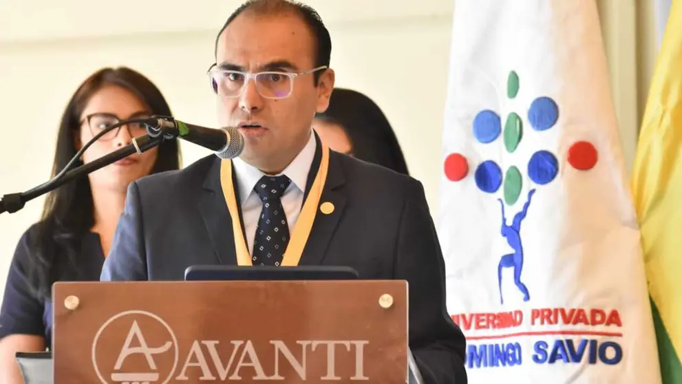 Miguel Ang&eacute;l Salas Gonz&aacute;les, el nuevo Rector Regional de la UPDS en Cochabamba. DICO SOL&Iacute;S