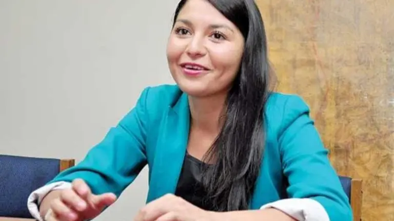  Shirley Franco