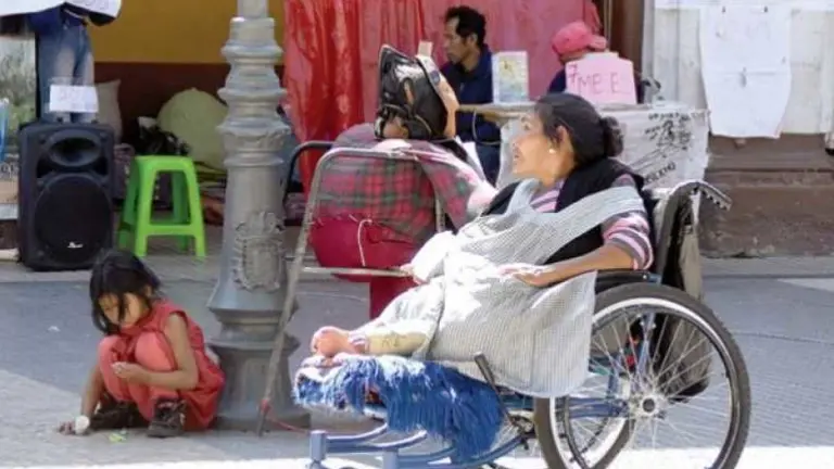 Imagen referencial de una persona con discapacidad en Cochabamba. Archivo