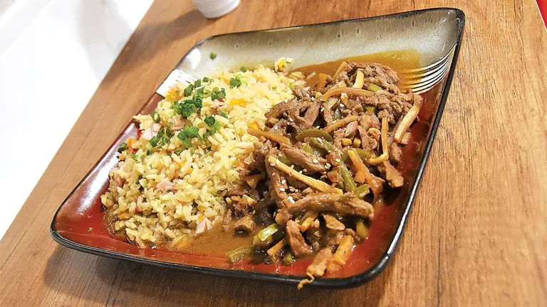 Imagen referencial de una comida. Archivo