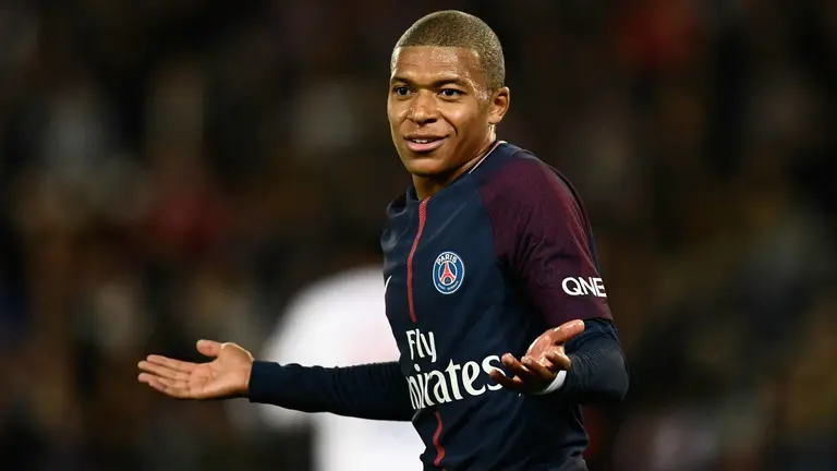 Mbapp&eacute;, jugador de &uml;Par&iacute;s Saint-Germain. EFE