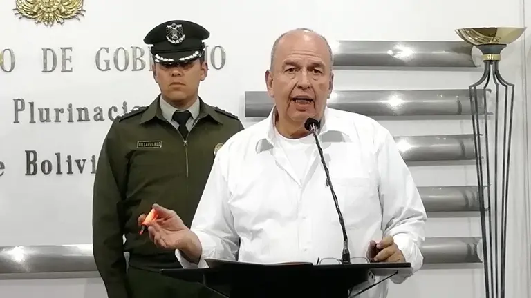 El ministro de Gobierno, Arturo Murillo, durante una conferencia de prensa. ARCHIVO