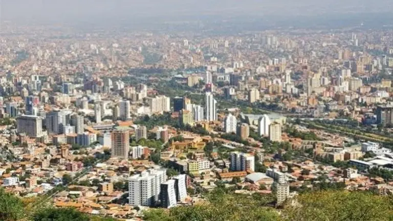 imagen referencial de edificios y construcciones en Cochabamba. Archivo