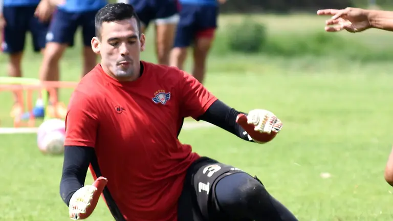 El Pipo Gim&eacute;nez, arquero titular de Wilstermann. DICO SOL&Iacute;S