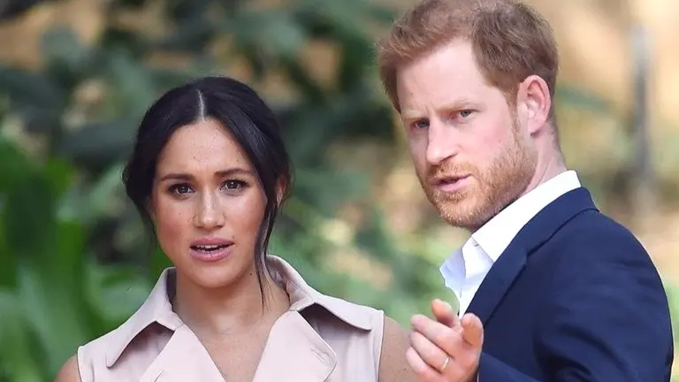 Los duques de Sussex durante una visita a Sud&aacute;frica en 2019. EFE