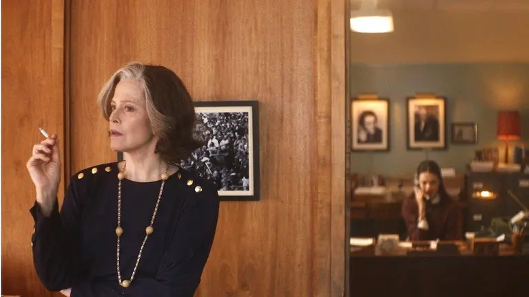 Fotograma de &ldquo;My Salinger Year&rdquo;, en la que aparece Sigourney Weaver.	DEADLINE