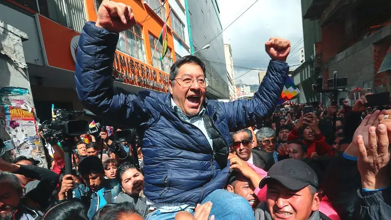 El presidente Luis Arce Catacora, antes de que tomara la silla presidencial. EFE