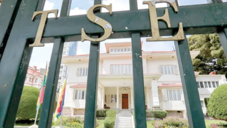La fachada de las instalaciones del Tribunal Supremo Electoral (TSE). Archivo