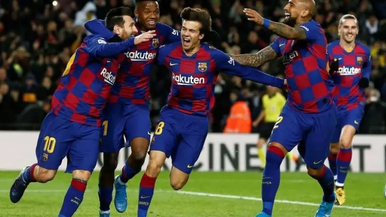El Barcelona celebrando un gol. EFE
