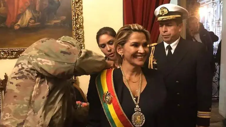 La presidenta Jeanine &Aacute;&ntilde;ez en Palacio de Gobierno, tras su posesi&oacute;n, en noviembre.	  APG