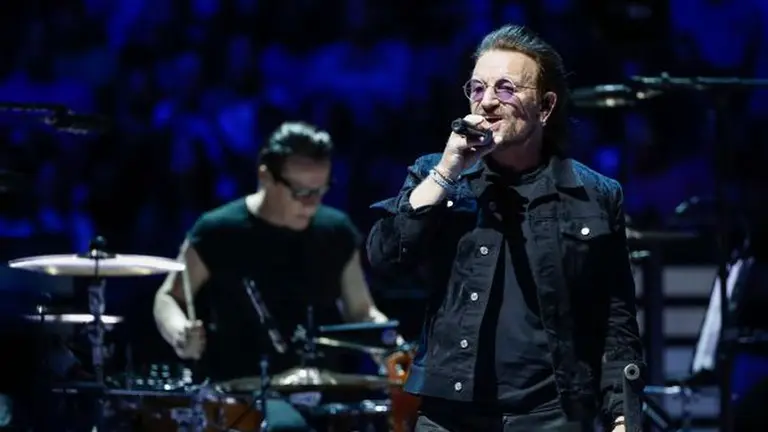 La banda U2 durante una de sus presentaciones, Foto: EFE