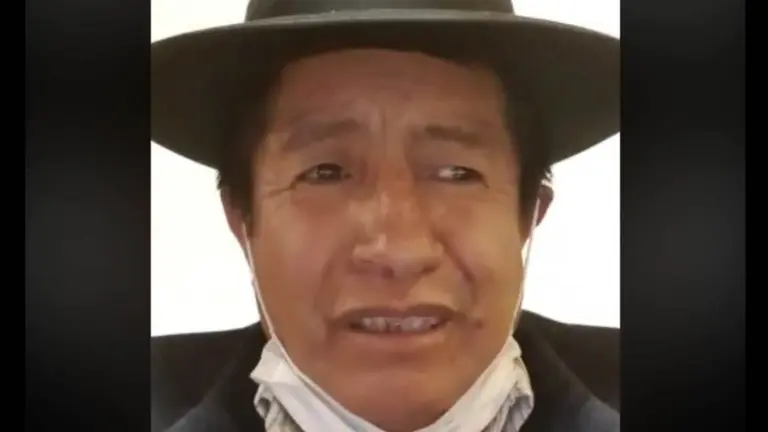 Rafael Quispe durante su transmisi&oacute;n en vivo por Facebook.