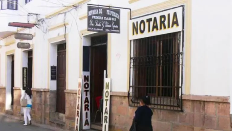 Fachada de una notar&iacute;a en una imagen de archivo. PRENSA DIPUTADOS