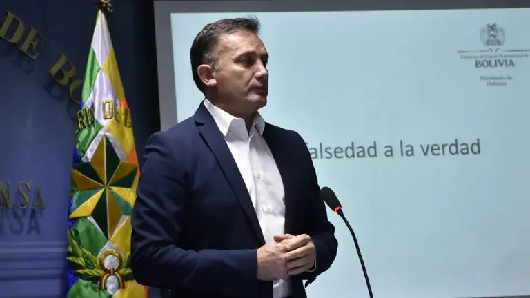Ministro de Defensa, Luis Fernando López.     APG