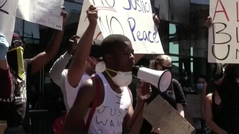 Un grupo de manifestantes en las calles de Nueva York. EFE