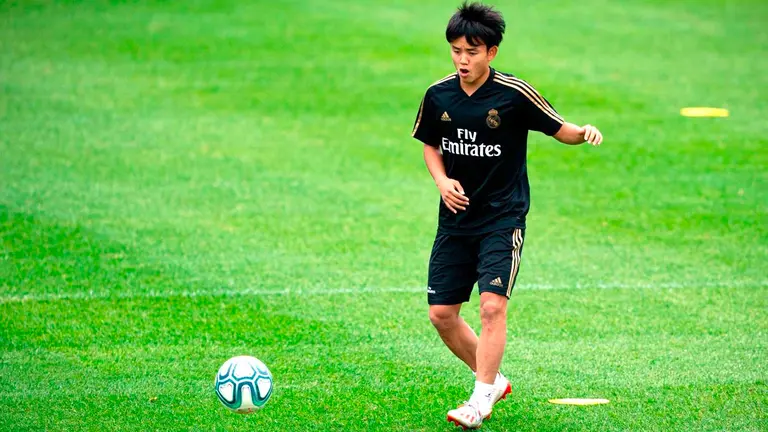El joven japonés Takefusa Kubo jugadior del Mallorca. EFE