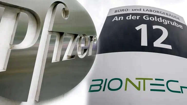 Combo de fotografías de archivo que muestran los logotipos de las compañías Pfizer (arriba) y BioNTech (abajo).     FUENTE- EFE