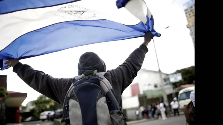 Agresiones físicas, demandas judiciales, amenazas, asedio, ciberacoso, injurias o calumnias están entre los delitos cometidos contra periodistas. EFE