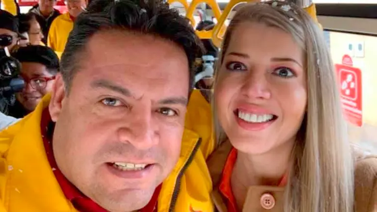 Luis Revilla junto a su esposa Maricruz Ribera.